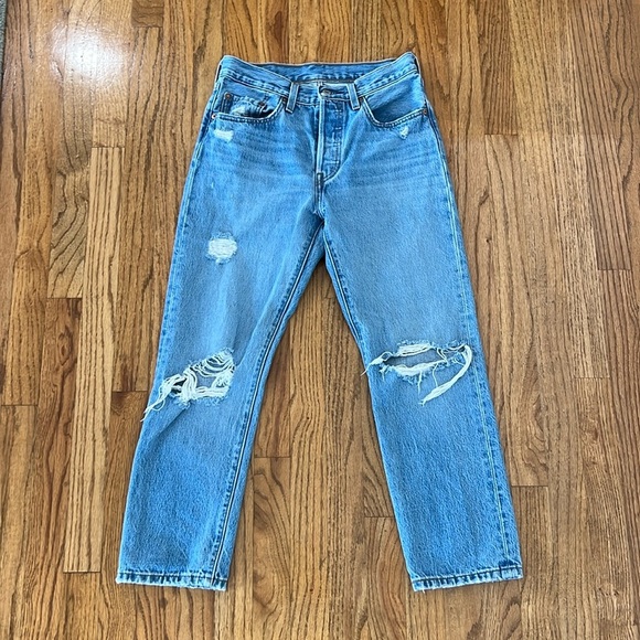 Levi’s 501 red tag original women’s w26 L26 made in Cambodia button fly straight - Picture 2 of 13